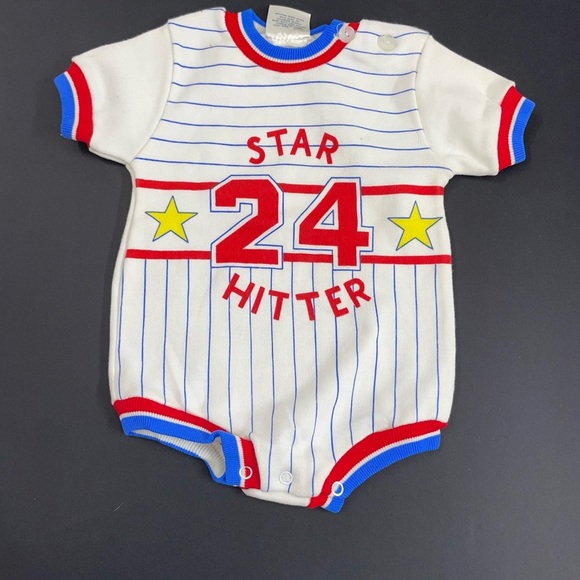 😍Star Hitter vintage Baby Romper - Picture 1 of 3